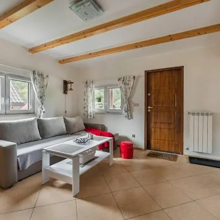 Nad Dunajcem Ferienhaus *